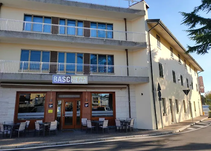 Szálloda Baschera 2*